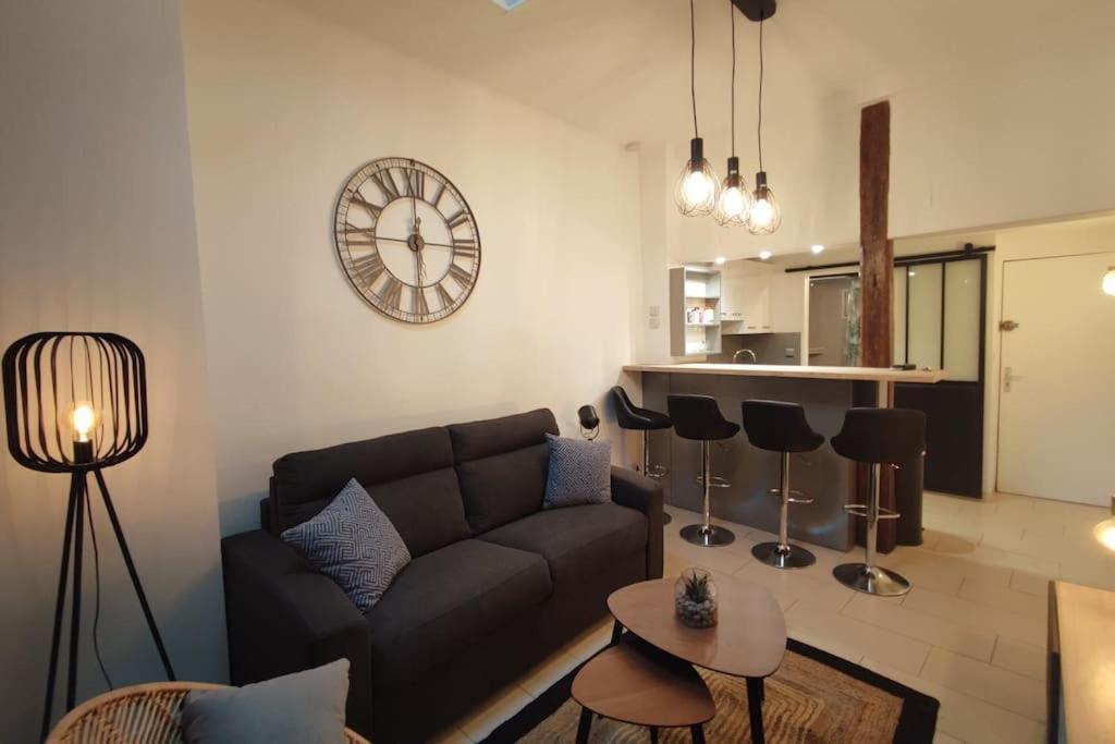 Appartement NOUVEAU - APPART HUMELS - INTRA MURoS - WIFI à Avignon Extérieur photo